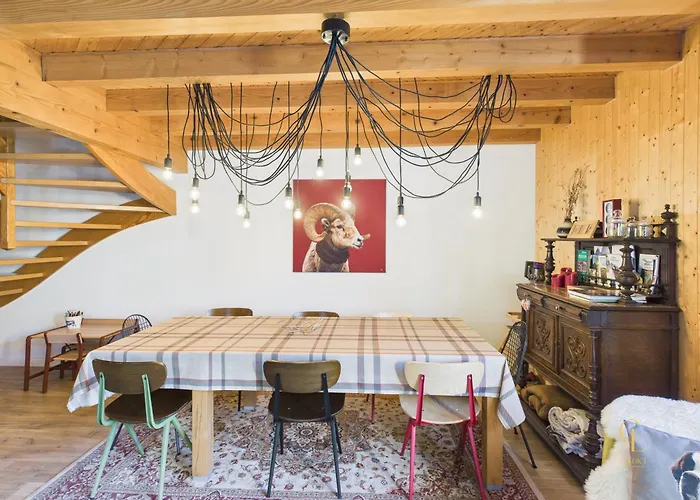 ⁂⁂ Le Pres Au Cerf Cledicihome 2 Steps From The Lispach // Private Toboggan Run! Snowshoe Departure ⁂⁂