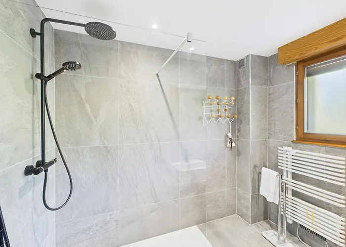 ⁂⁂ Le Pres Au Cerf Cledicihome 2 Steps From The Lispach // Private Toboggan Run! Snowshoe Departure ⁂⁂